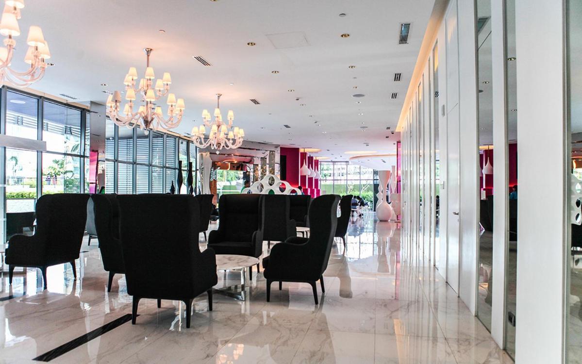 Manila Urban Resort At Azure Ngoại thất bức ảnh