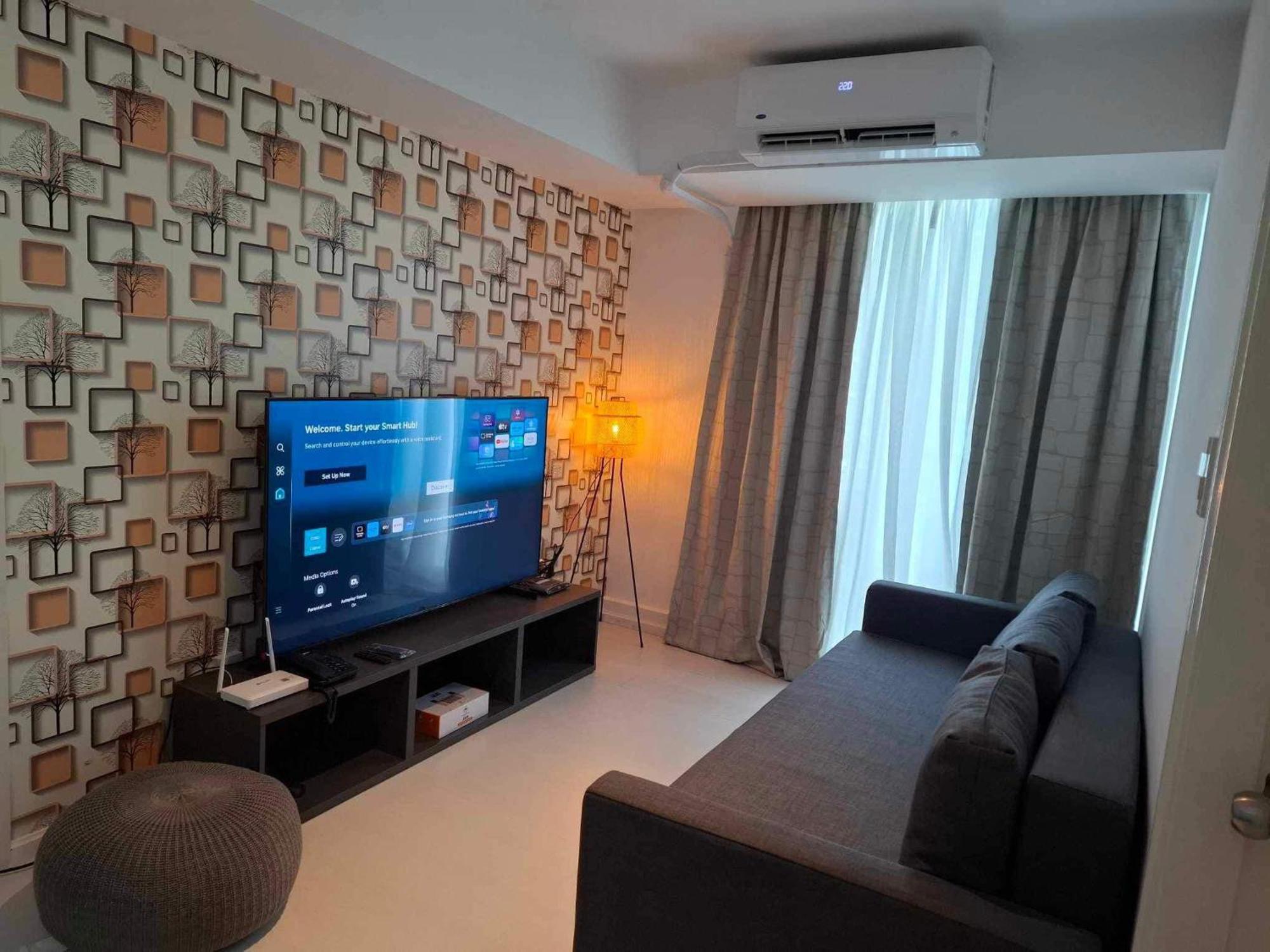 Manila Urban Resort At Azure Ngoại thất bức ảnh