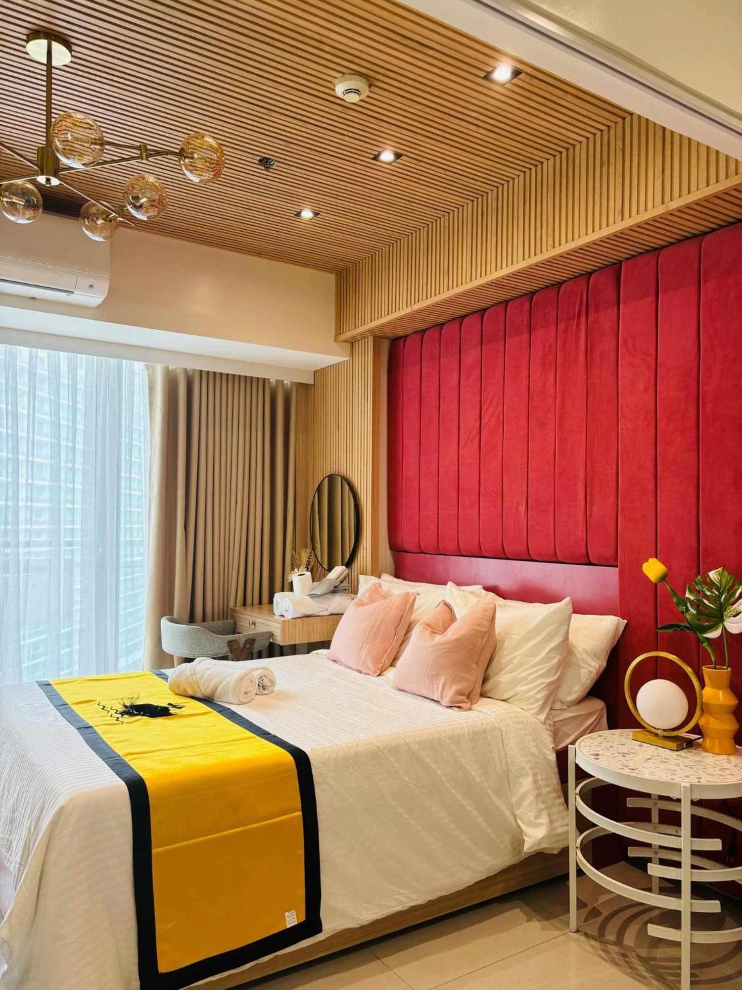 Manila Urban Resort At Azure Ngoại thất bức ảnh