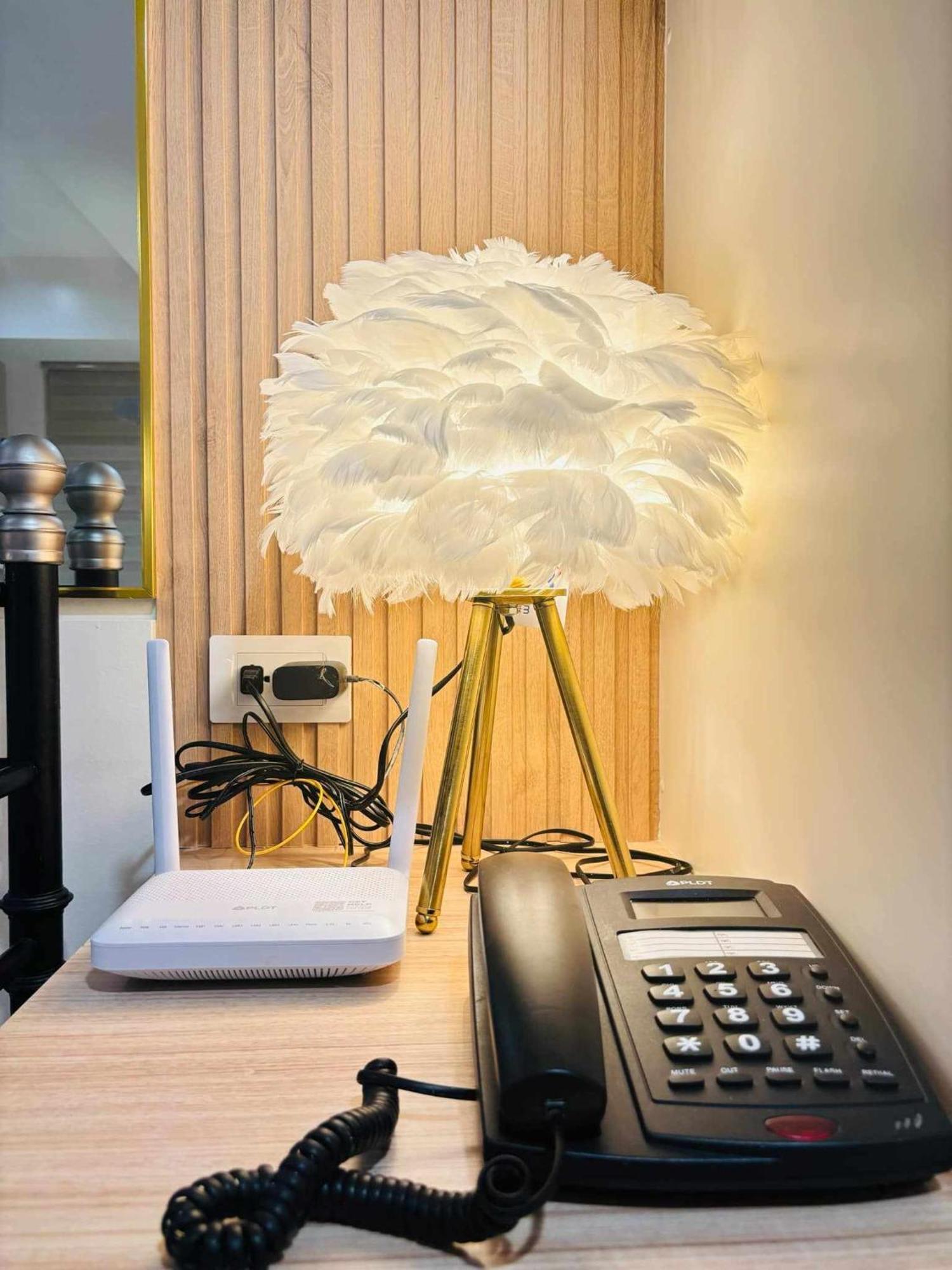 Manila Urban Resort At Azure Ngoại thất bức ảnh